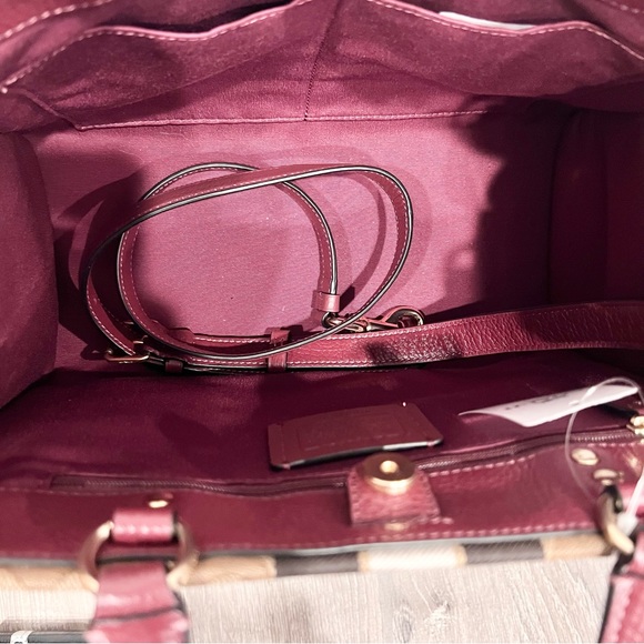 Coach Dempsey Carryall In Signature Jacquard With Stripe Tote Bag Crossbody Bag - Picture 3 of 7